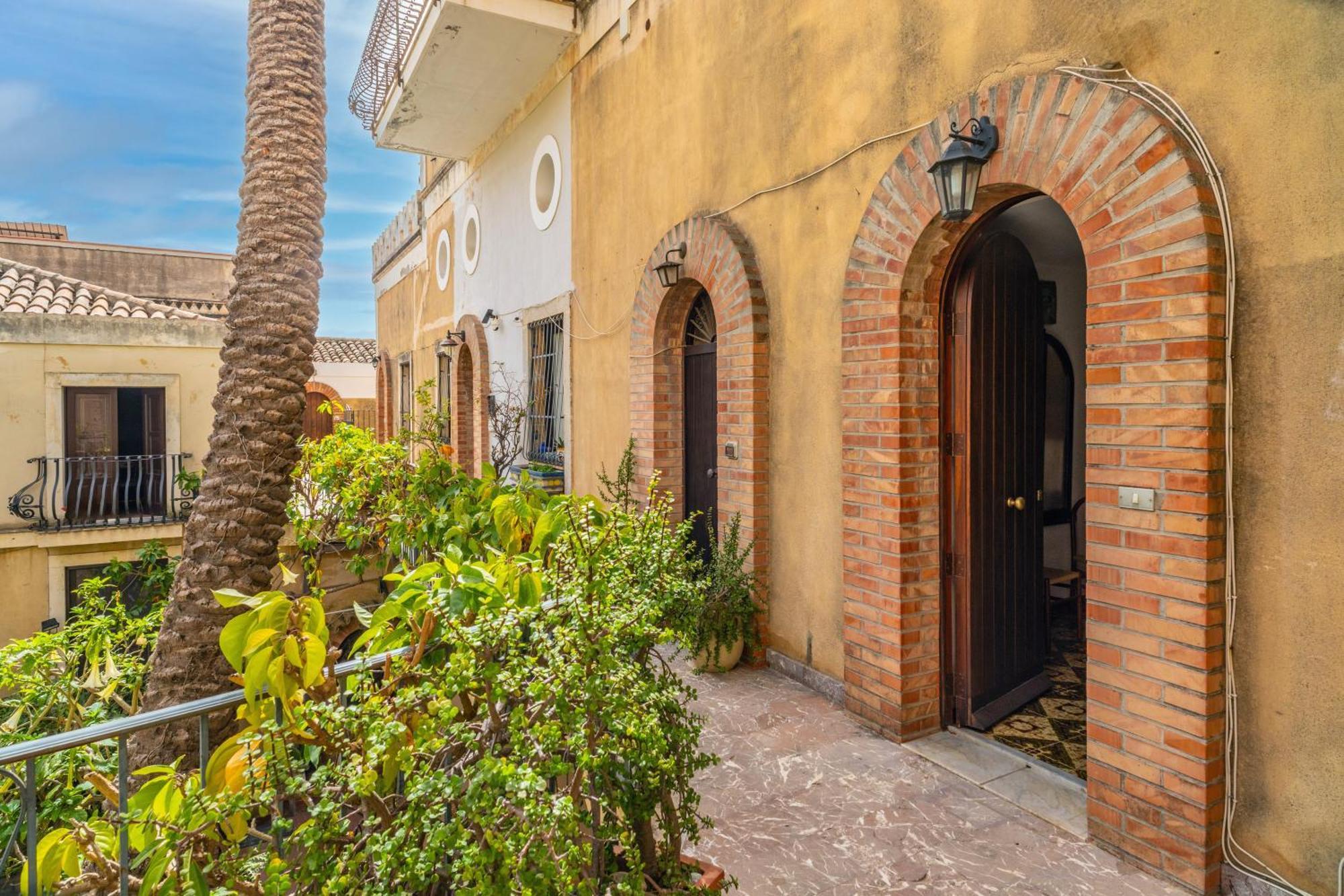 Casa Florio Apartment Таормина Екстериор снимка