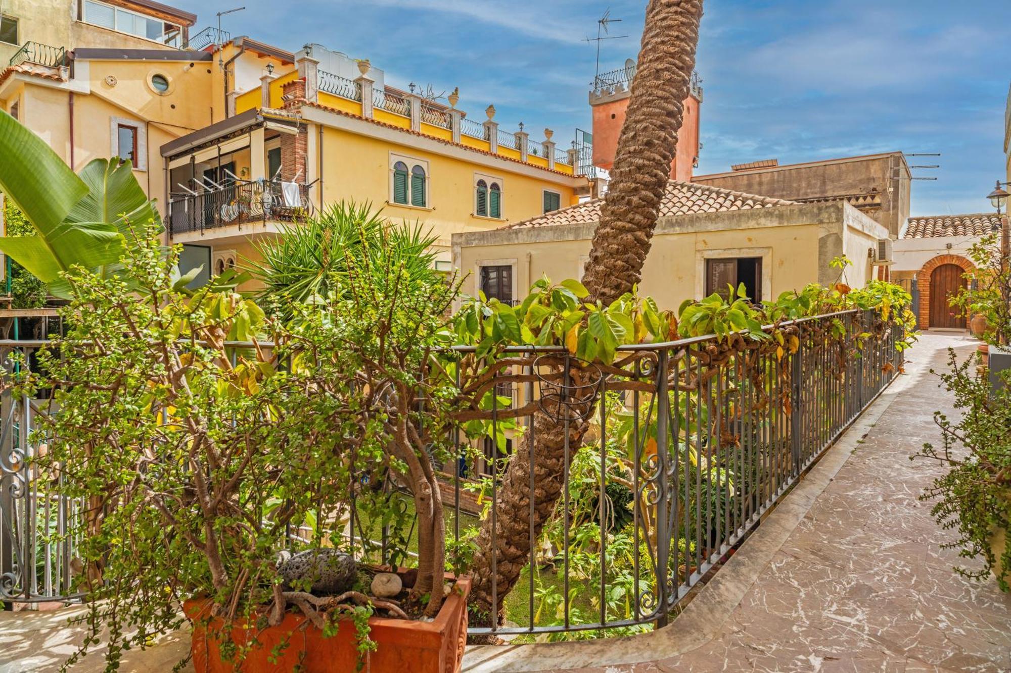 Casa Florio Apartment Таормина Екстериор снимка